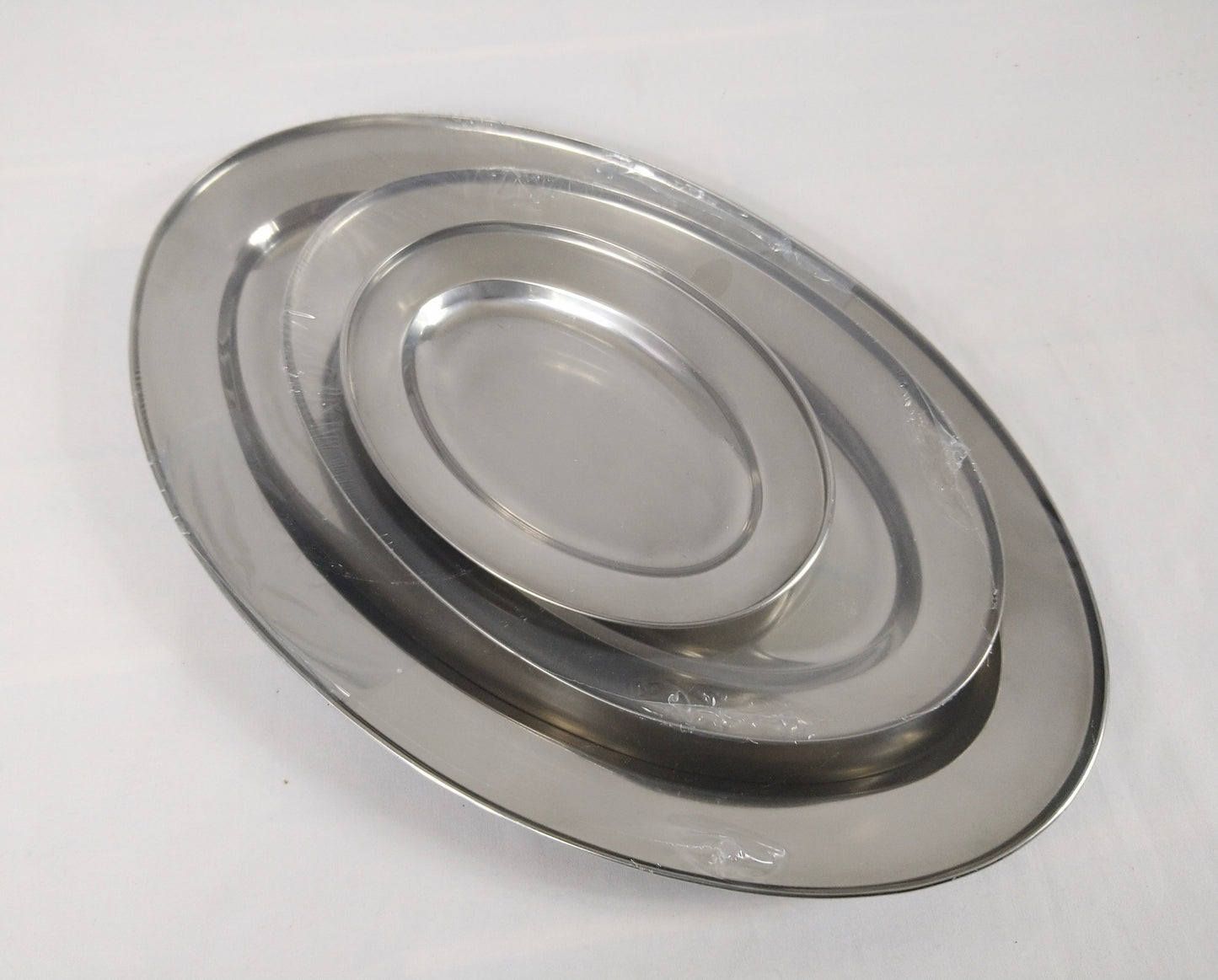 Lot de 11 Set de 3 plateaux de service en métal ( 4 euro / pcs )