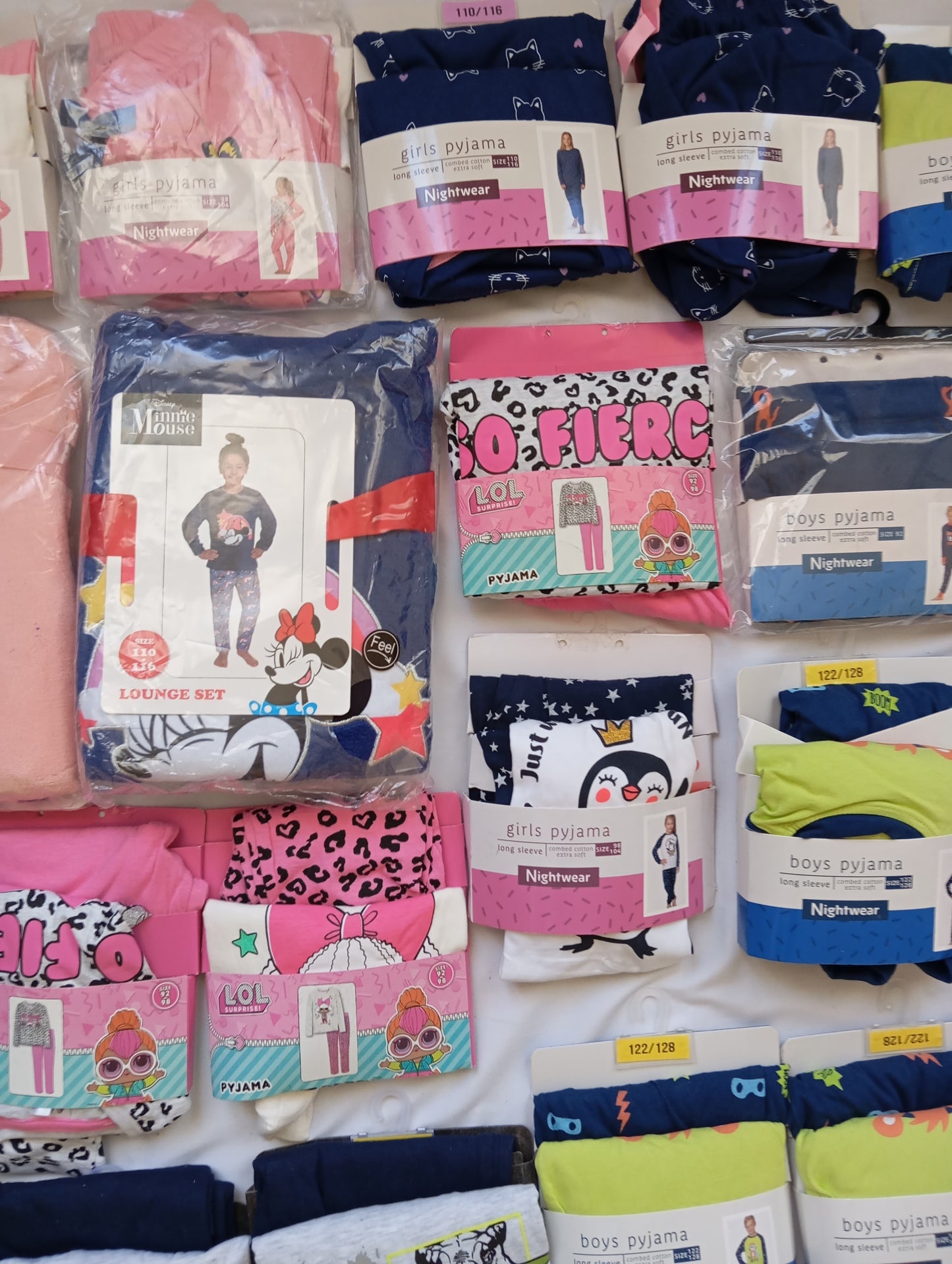 Lot de 26 Pyjamas enfant mixte Disney L.O.L Surprise ...