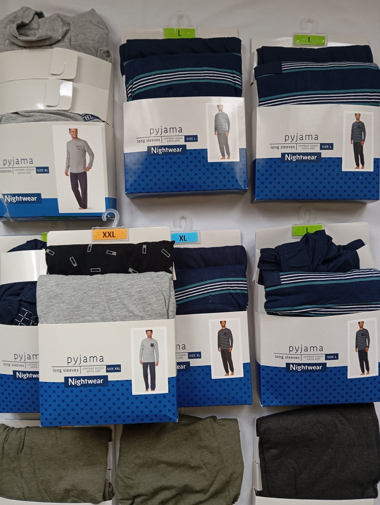 Lot de 16 Pyjamas Homme