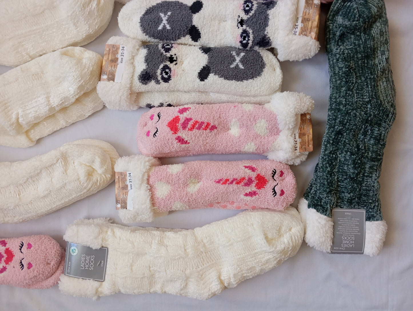 Lot de 28 Paires Chaussettes / chausson d'intérieur polaire doux Adulte / Enfant