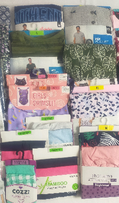 Lot de 43 Vêtements / sous-vêtements / homme / femme / enfant Listing en description