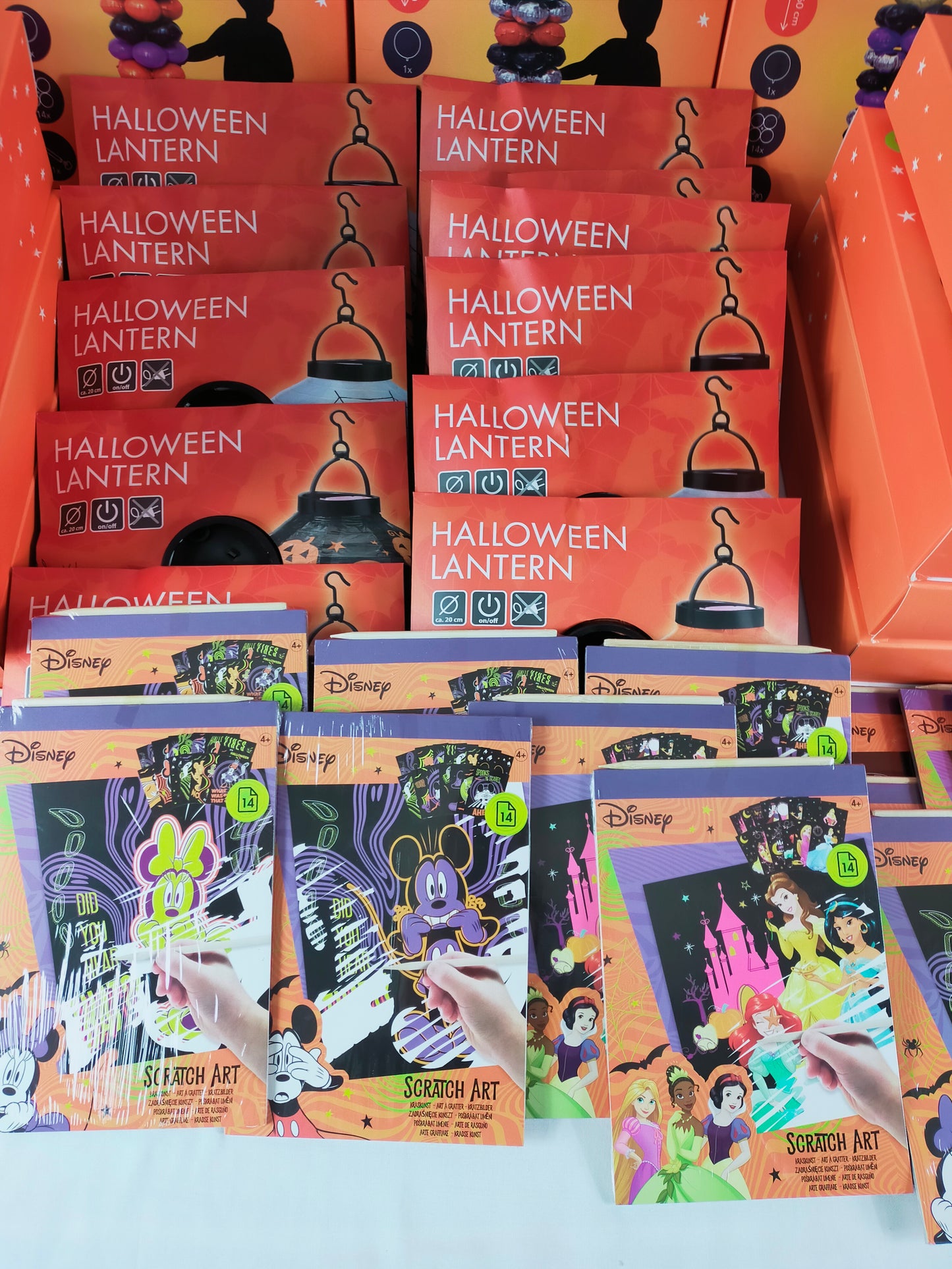 Lot de 96 Articles d'Halloween Listing en description ( 0.78 cts / pcs )