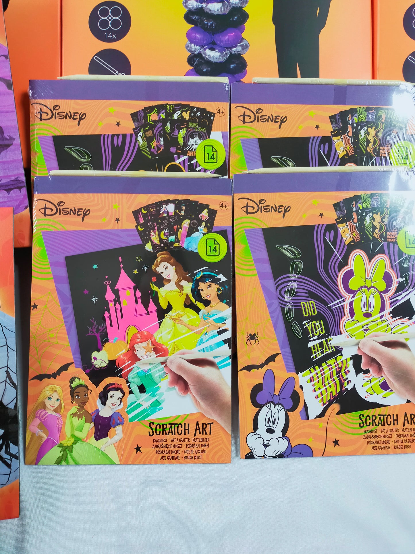 Lot de 96 Articles d'Halloween Listing en description