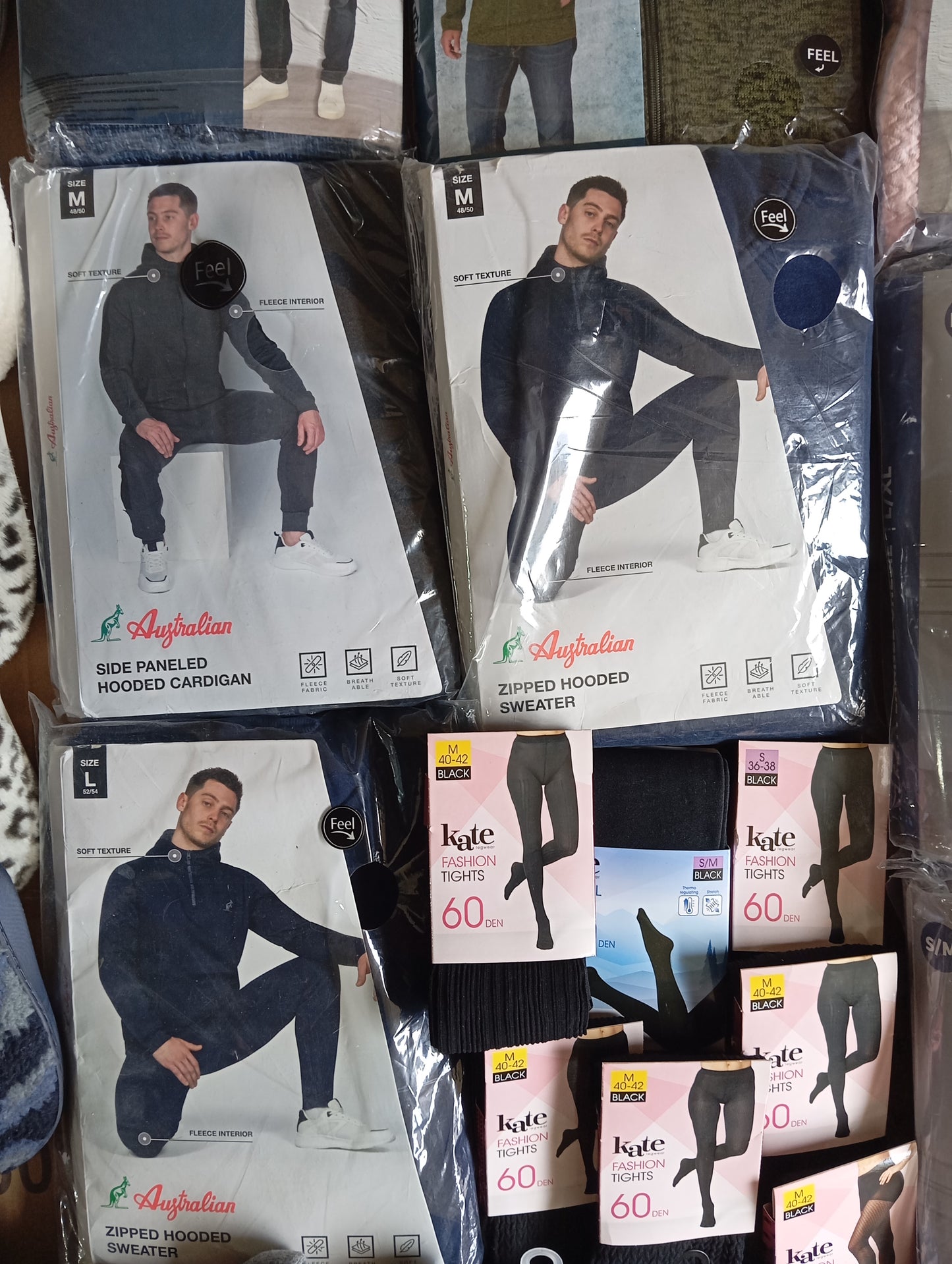 Lot de 72 Pieces Textiles homme / femme / enfant