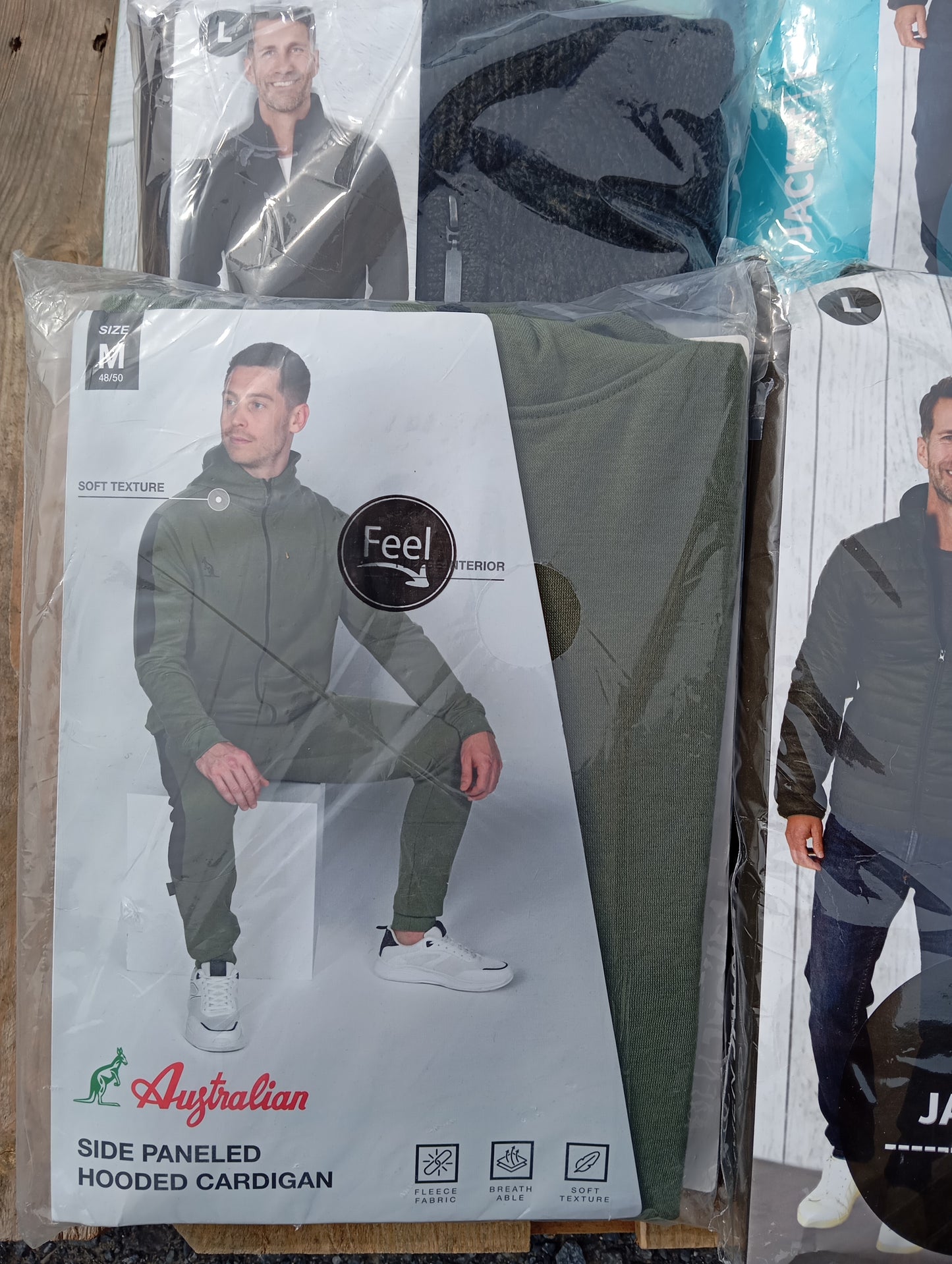 27 Vêtements Homme blouson / pull / veste Listing en description
