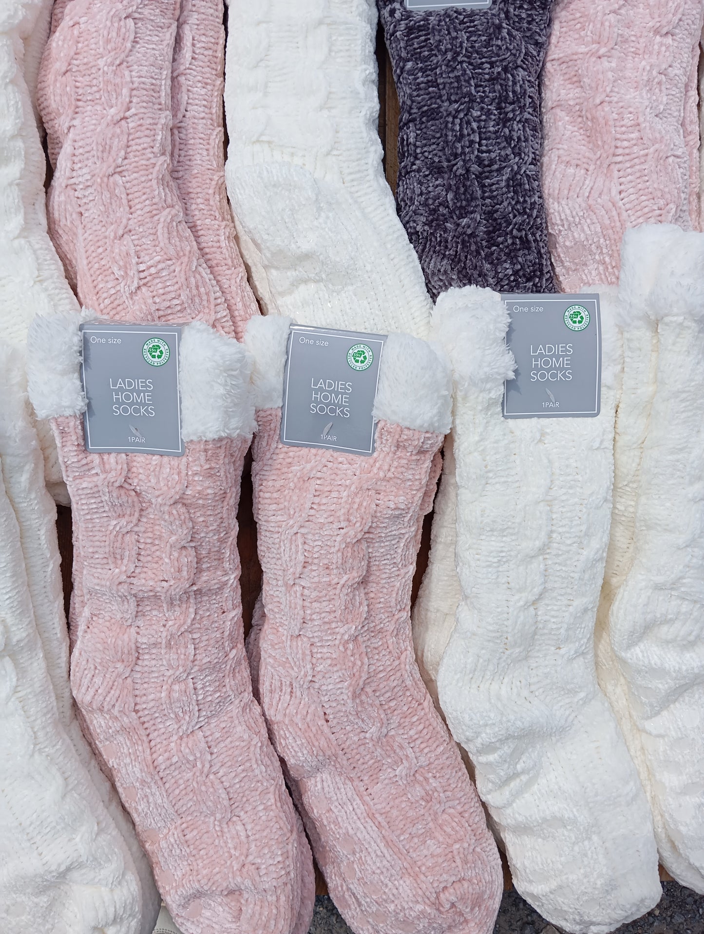 39 Paires de chaussettes intérieur / chausson femme / enfant