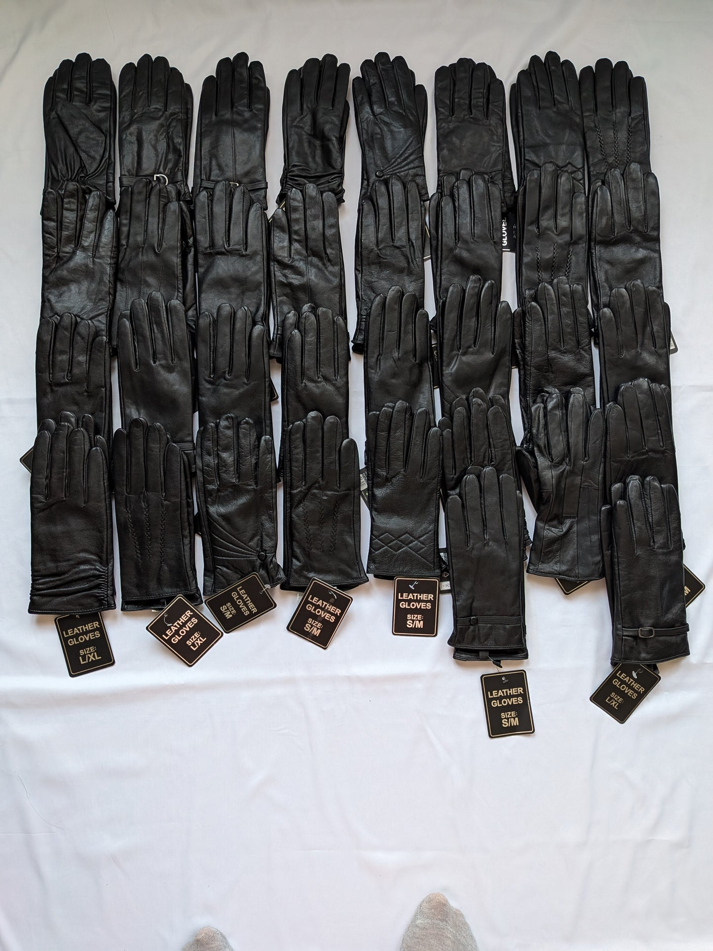 34 Gants en cuir noir intérieur fourrer polaire Femme / Homme
