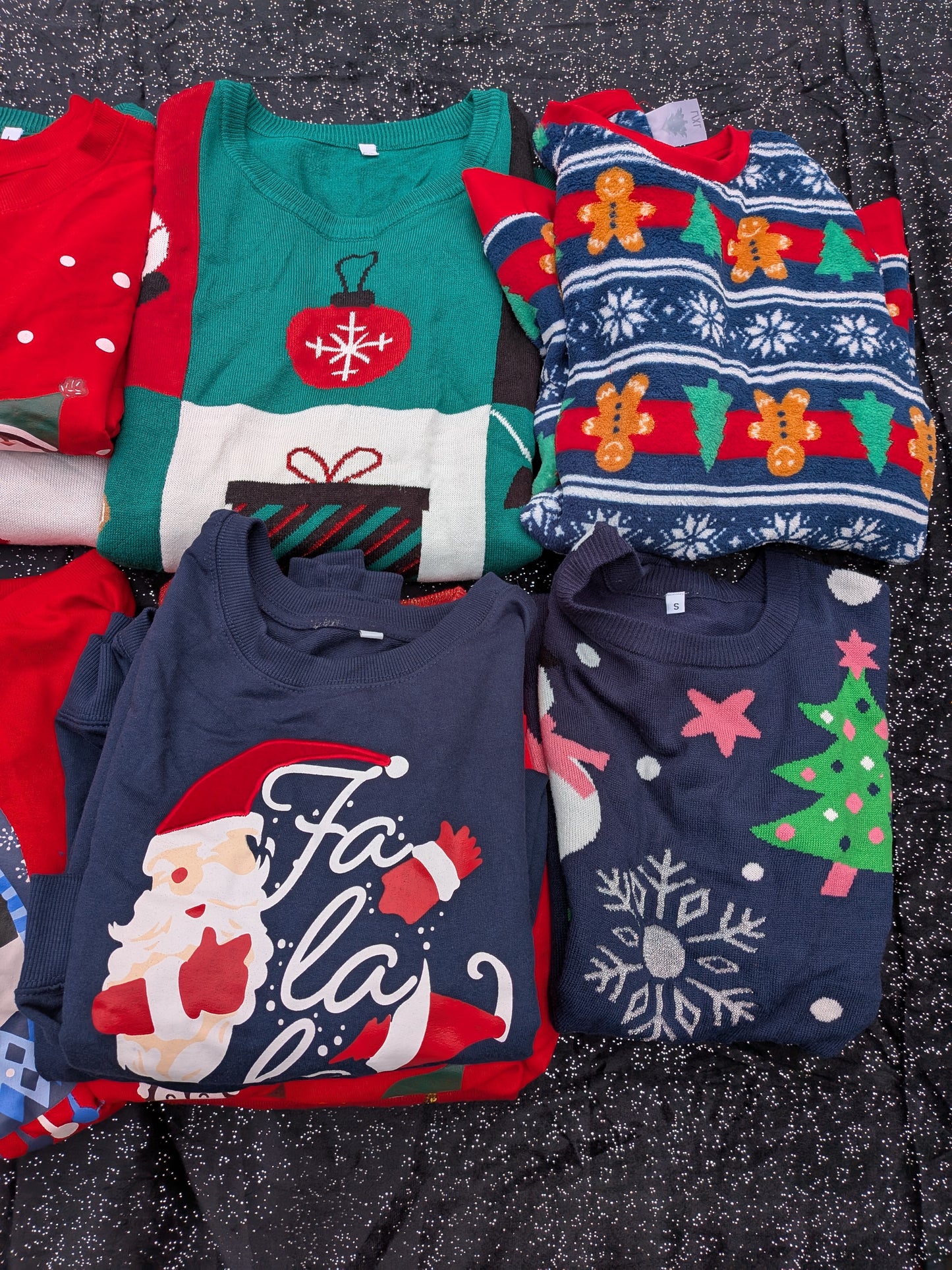 22 Vêtements Noel sans étiquettes Adulte / Enfant