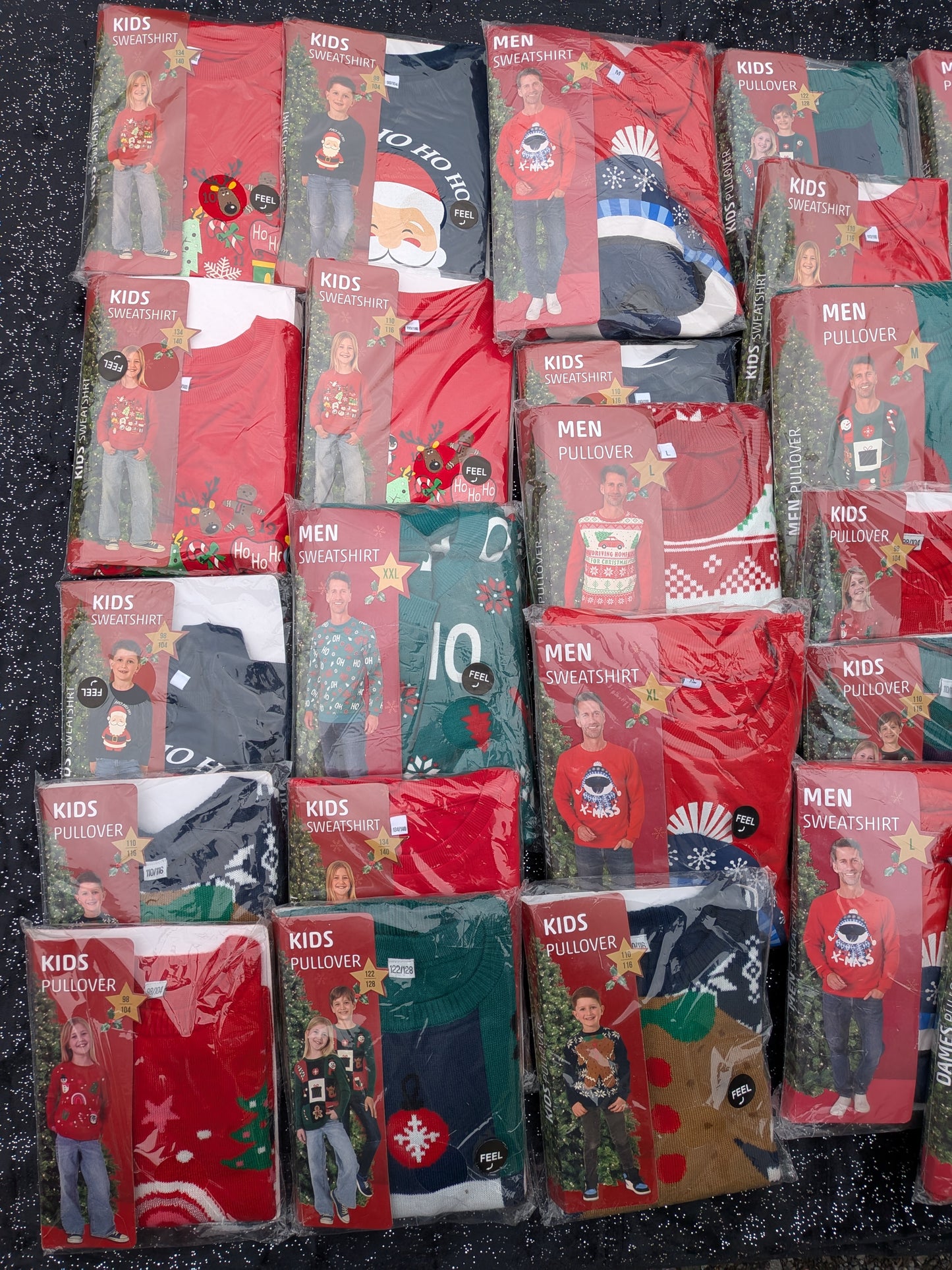 79 Articles VĂȘtements / chaussons / chaussettes / Bonnets Lumineux Adulte / Enfant Noel