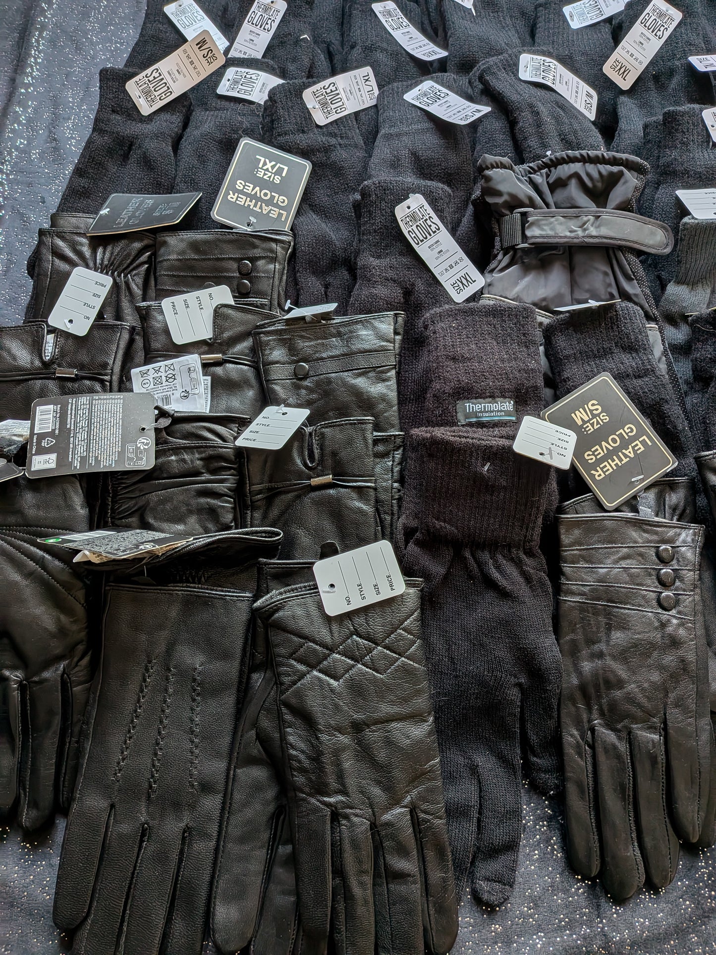 115 Paires de gants Mixte Laine / cuir / polaire