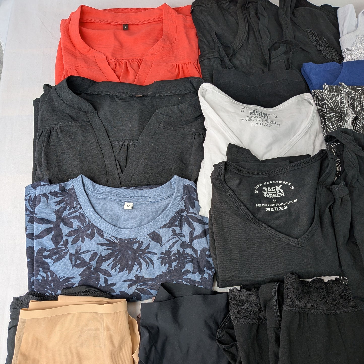 57 Vêtements SANS ETIQUETTE Femme / Homme Sous vêtement