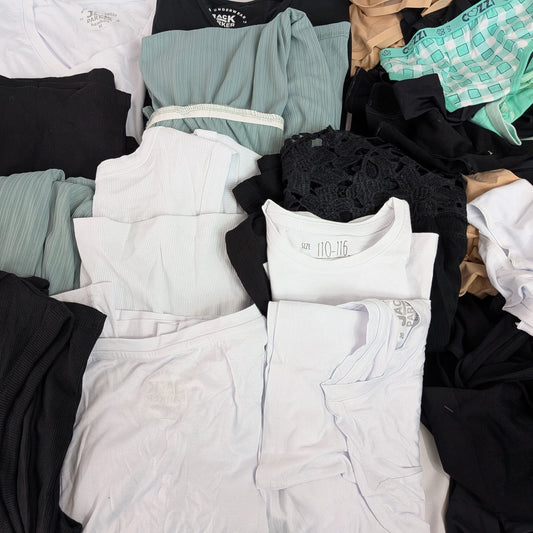 57 Vêtements SANS ETIQUETTE Femme / Homme Sous vêtement