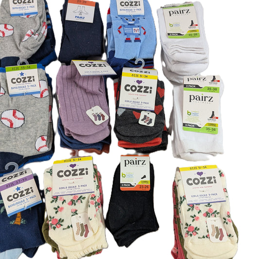 27 Paquets de Chaussettes Enfants soit 81 chaussettes