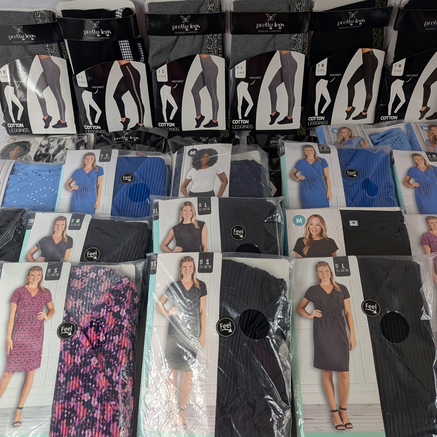33 Articles de vêtements de femme