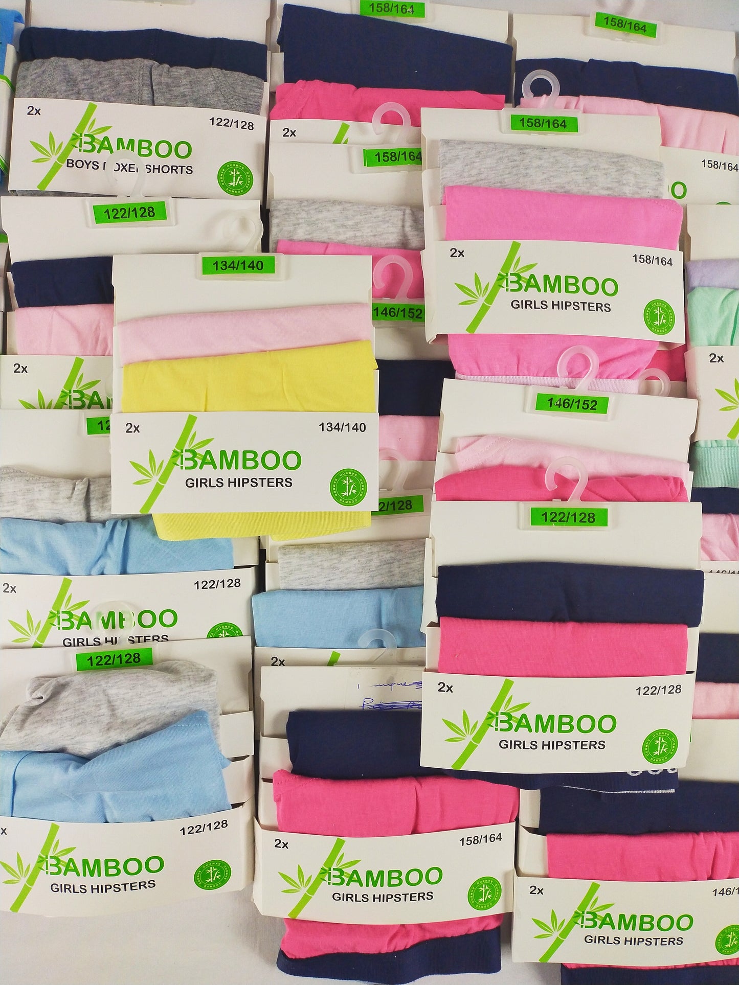 Lot de 36 Paquets de 2 Articles Caleçon / boxer / débardeur / brassière Enfant ( 1.66 e /pcs )