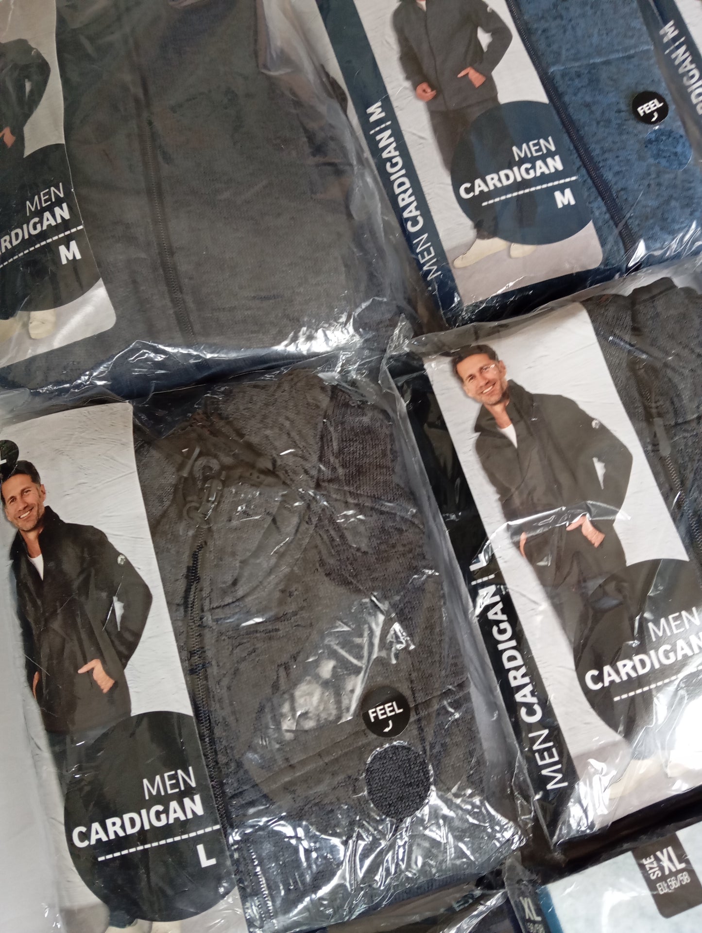 Lot de 15 Cardigans homme