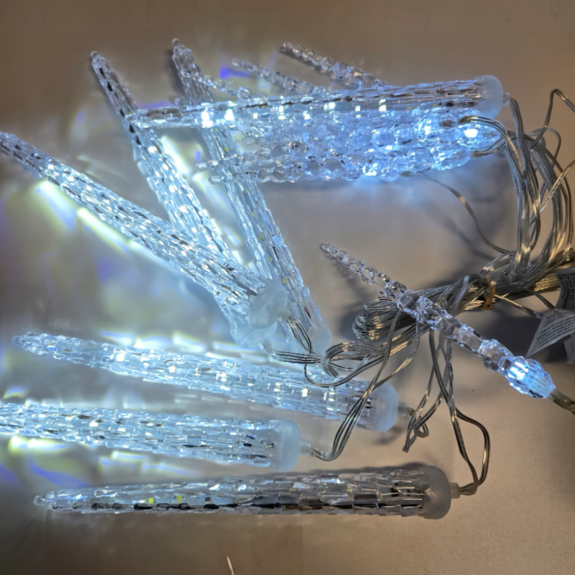 6 Boites de Guirlandes 148 Led Blanc froid 9 mètres - 15 stalactites intérieur/ extérieur avec minuterie