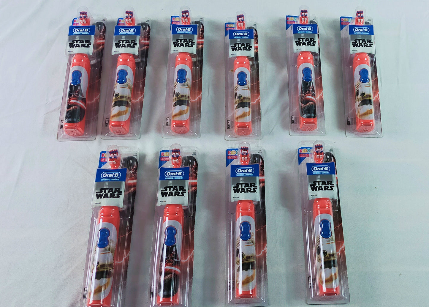 Lot de 10 Brosses à dents électrique Oral-b Enfants Stars Wars ( 2 euro / pcs )