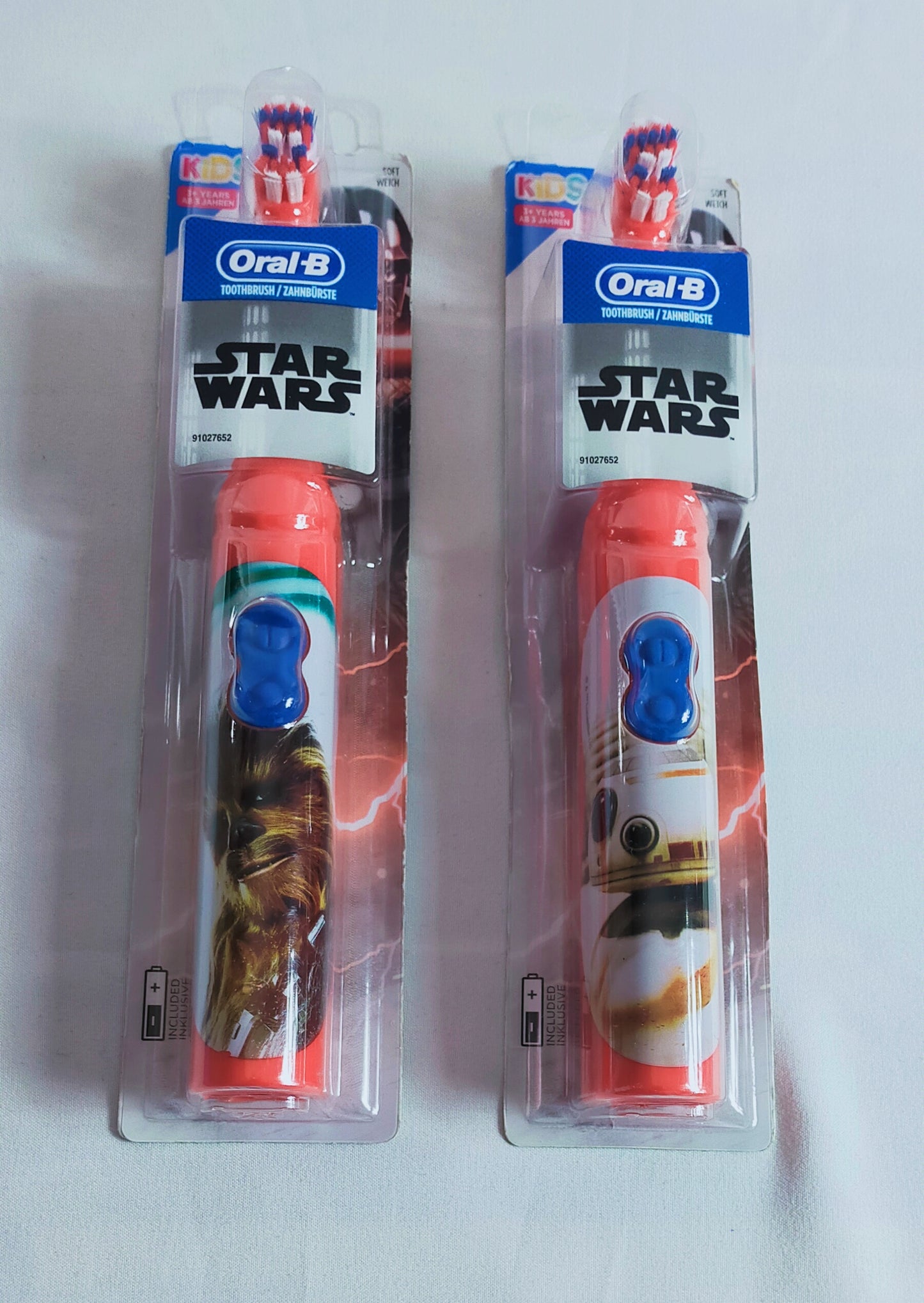 Lot de 10 Brosses à dents électrique Oral-b Enfants Stars Wars ( 2 euro / pcs )