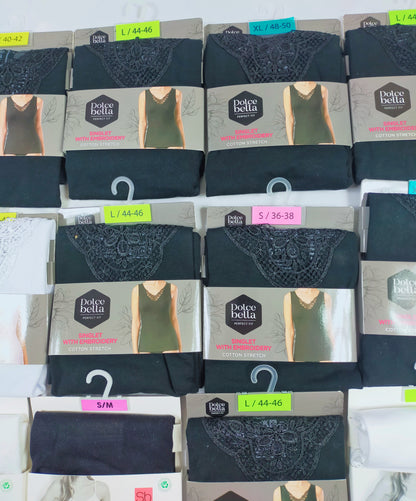 Lot de 45 Articles femme haut / soutien gorge Blanc/ Noir