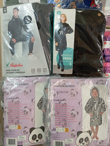 Lot de 90 Pieces Textiles homme / femme / enfant