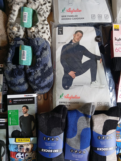 Lot de 72 Pieces Textiles homme / femme / enfant