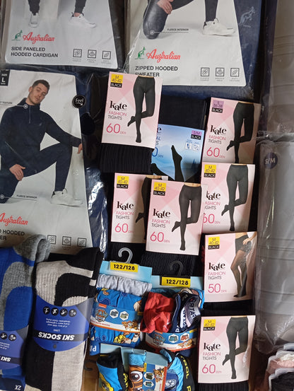 Lot de 72 Pieces Textiles homme / femme / enfant