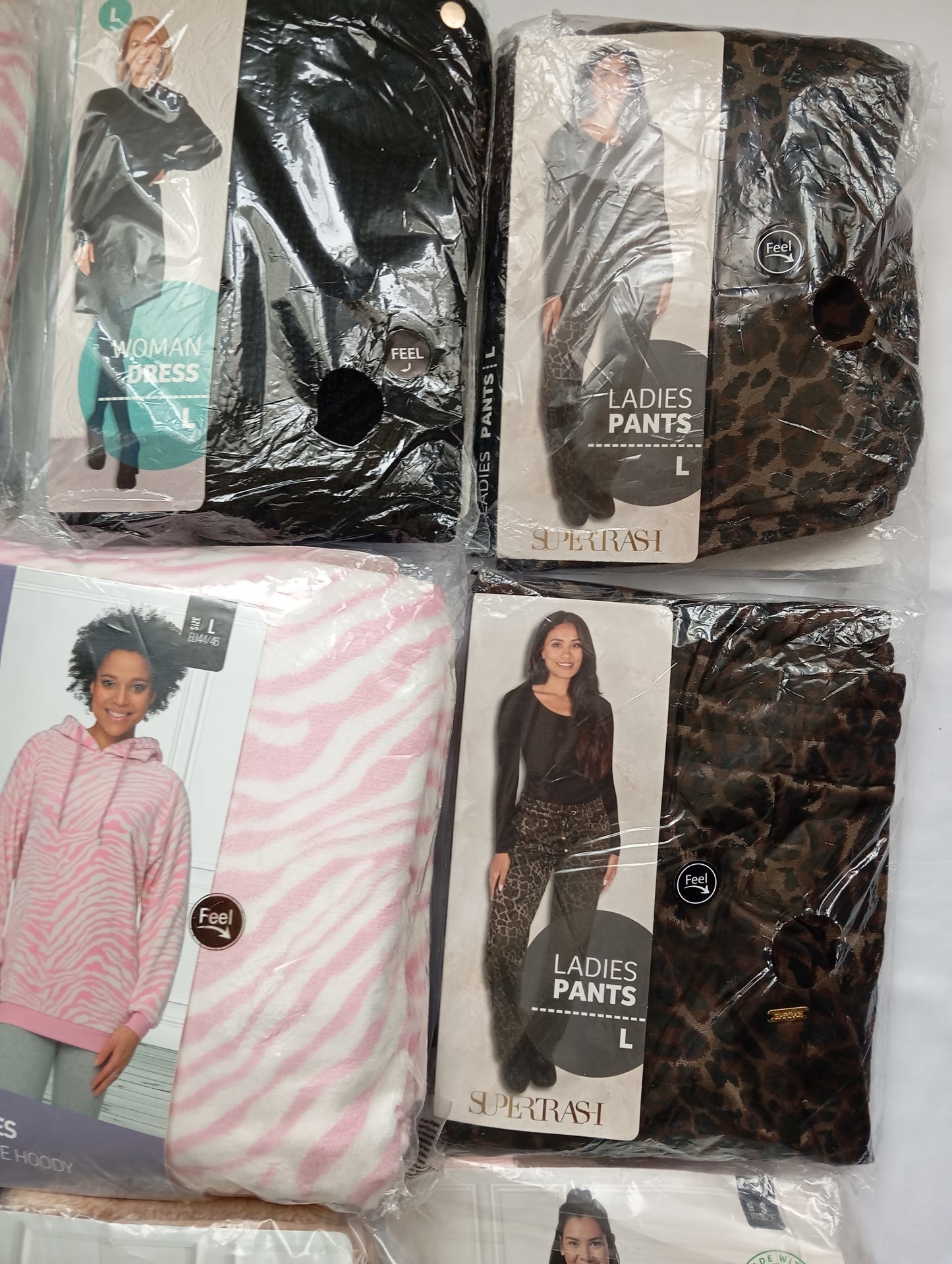 11 Robes / Pull / Pantalons Femme