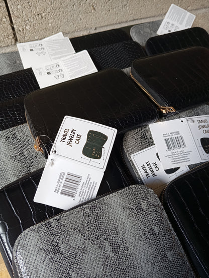 23 Pochettes de transport de  voyage