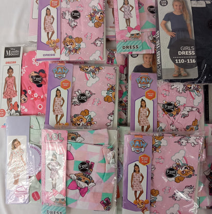 37 Robes Fille PAW PATROL / L.O.L SURPRISE