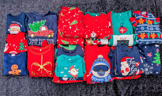 22 Vêtements Noel sans étiquettes Adulte / Enfant