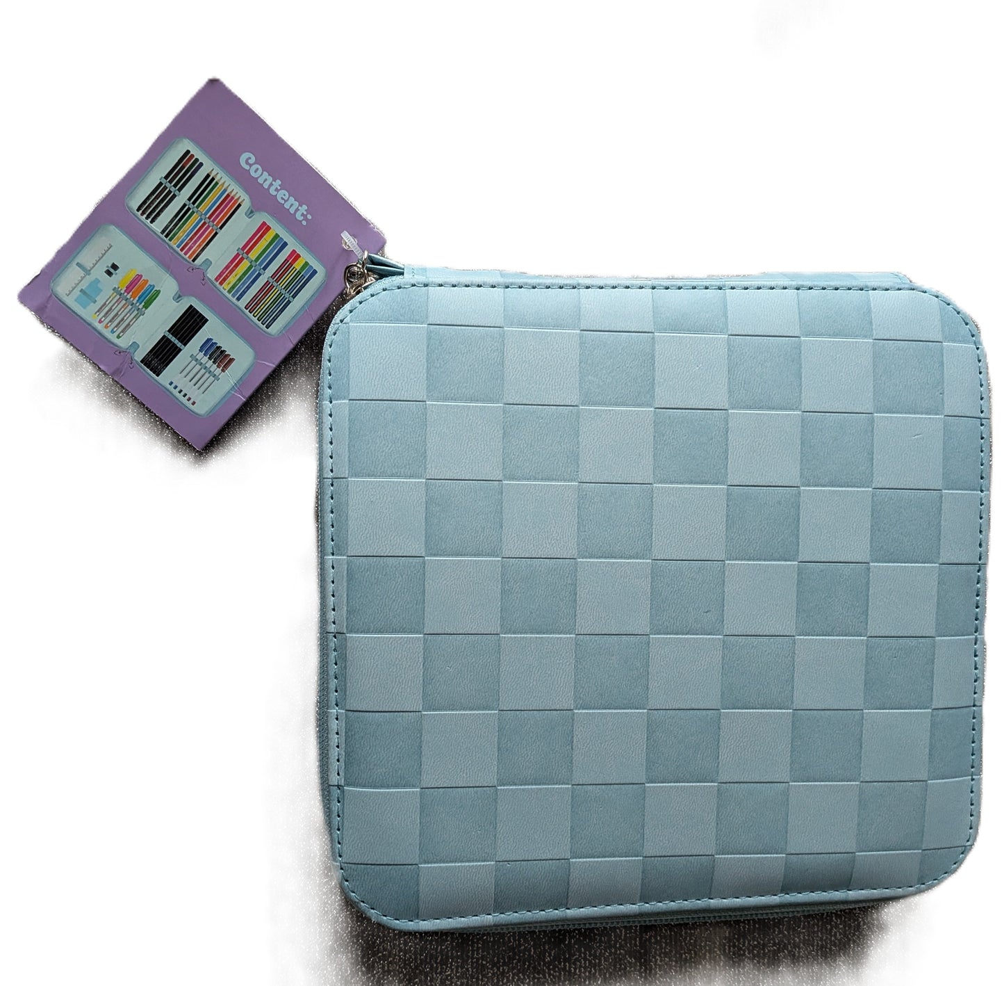 Coffret en cuir bleu pour dessinateur futé remplie de crayons, feutre, règle...