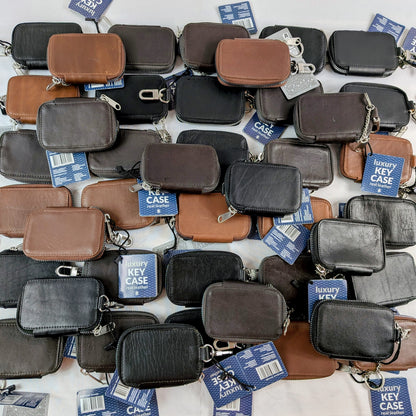 42 Pochettes / Portes-clés / Portes Monnaies en cuir de vache