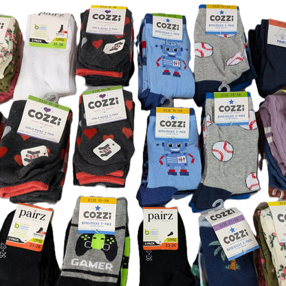 27 Paquets de Chaussettes Enfants soit 81 chaussettes