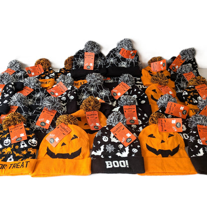 29 Bonnets épais lumineux à LED avec pompon Halloween  T.U