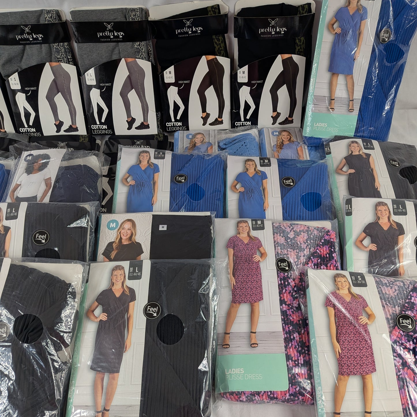 33 Articles de vêtements de femme