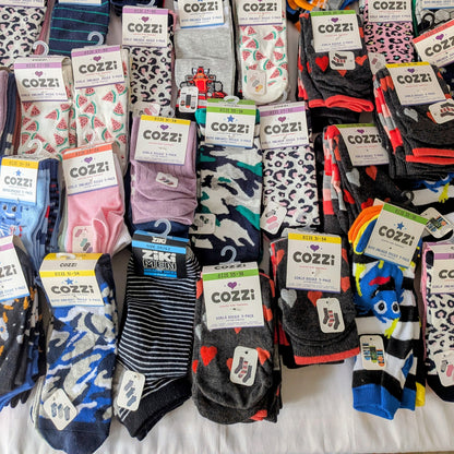 42 Paquets de chaussettes soit 126 Paires de chaussettes Adulte et Enfant