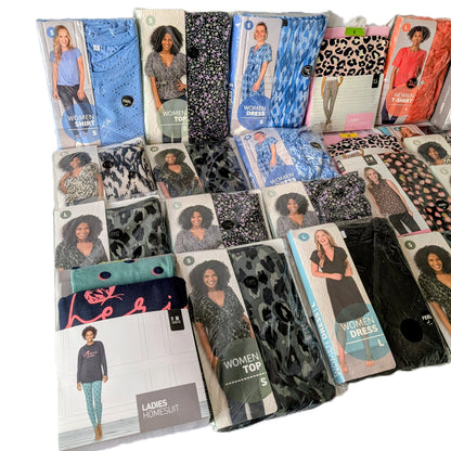 28 Vêtements femme haut- pyjama - robe...