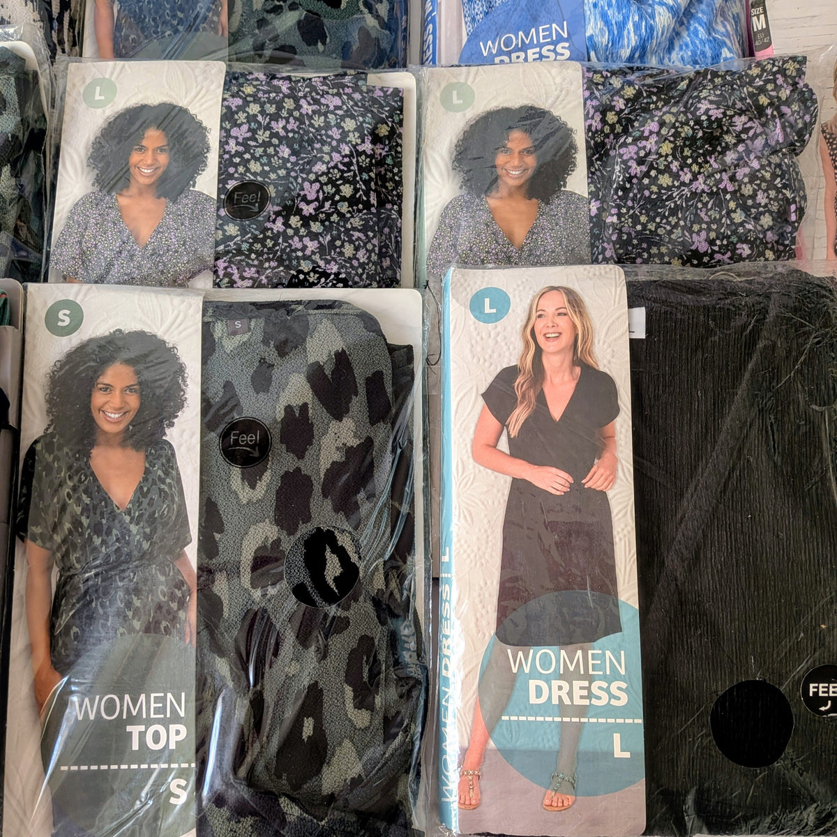 28 Vêtements femme haut- pyjama - robe...