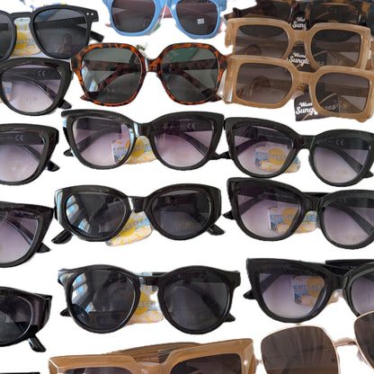 45 Paires de lunettes de Soleil enfant et adulte
