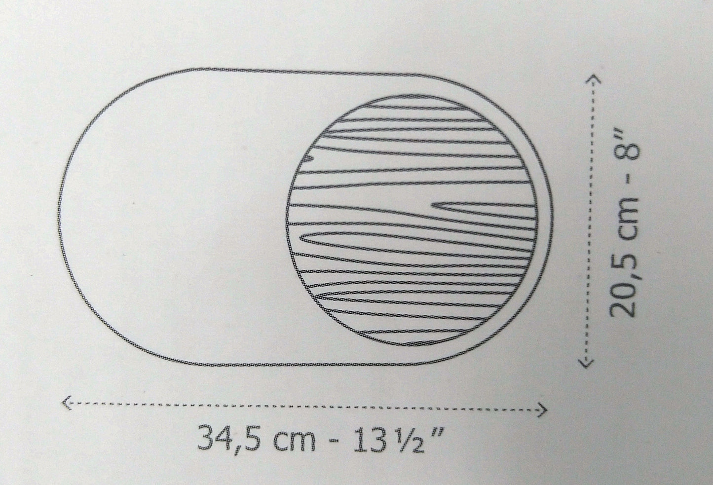 Lot de 4 assiettes ovale avec planche à découper ( 2.5 e /pcs )