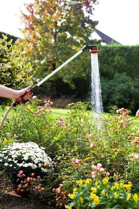 Douche de jardin et arroseur de jardin FERM 2 en 1