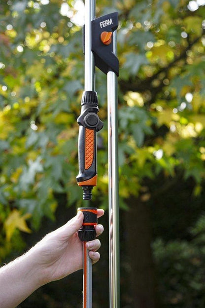 Douche de jardin et arroseur de jardin FERM 2 en 1