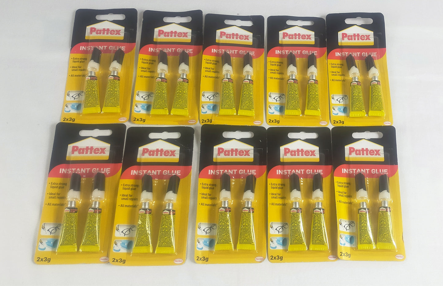 Lot de 10 Paquets de 2 tubes de Glues Pattex ( 1 euro / pcs )