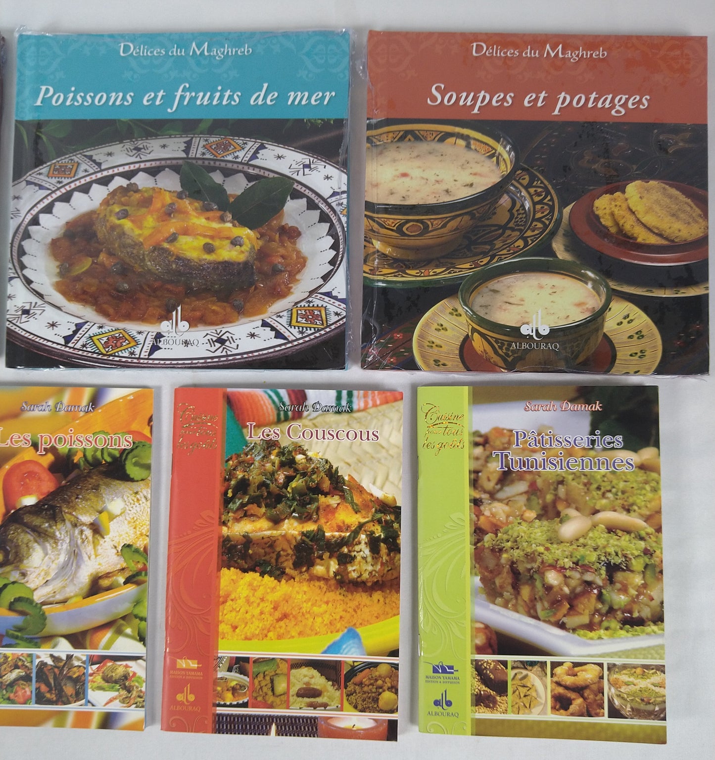 Lot de 7 livres de recettes de cuisine ( 0.50 e /pcs )