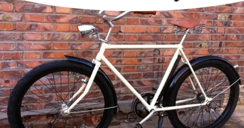 Phare Avant de Vélo Rétro à LED – Éclairage Puissant et Style Vintage